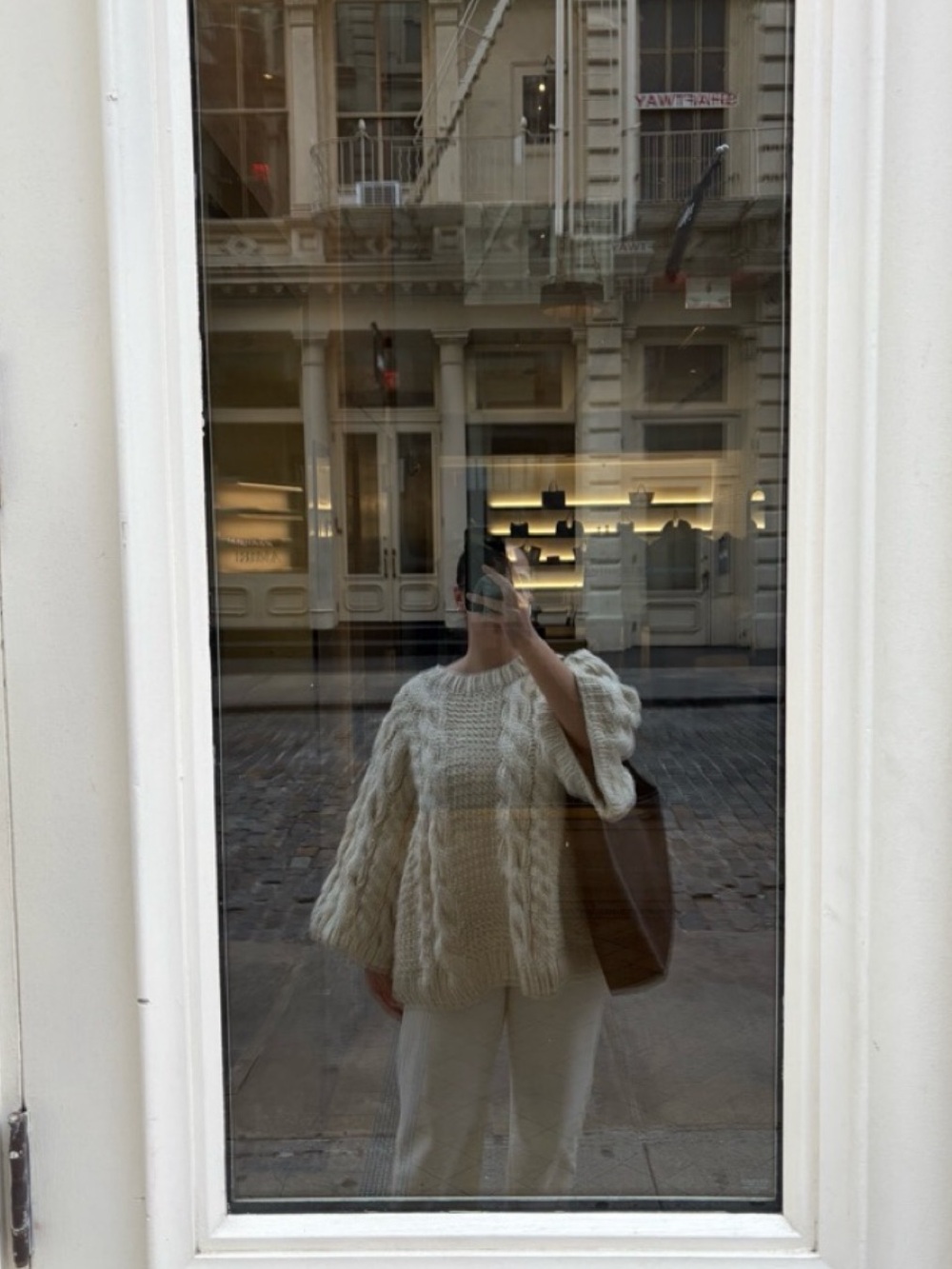 Chunky Cable Knit Sweater in Cream